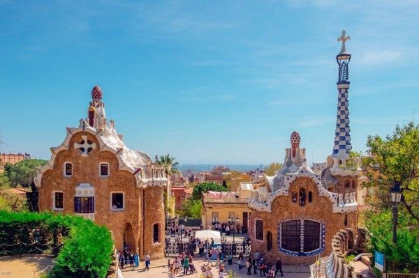 Le meilleur de Barcelone avec un séjour en camping près de la mer