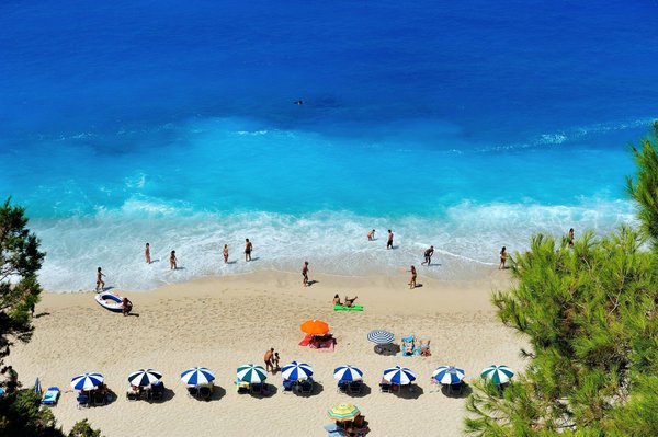 Activités nautiques à pratiquer pendant vos vacances au Camping Bella Vista à Calvi, Corse