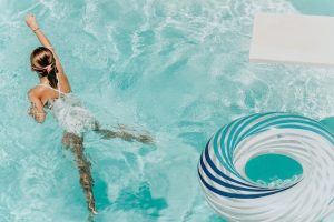 La joie des vacances avec piscine 